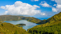 Excursão pela litoral: Sete Cidades, Furnas ou Lagoa do Fogo de Ponta Delgada Excursão pela litoral: Sete Cidades, Furnas ou Lagoa do Fogo de Ponta Delgada