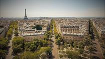 Stadtbesichtigung in Paris: Segway, Eiffelturm, Flussfahrt auf der Seine und ein Mittagessen im Weinmuseum Stadtbesichtigung in Paris: Segway, Eiffelturm, Flussfahrt auf der Seine und ein Mittagessen im Weinmuseum
