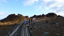 Excursión de un día para grupos pequeños a la isla de Bartolomé con recogida en el hotel y almuerzo Excursión de un día para grupos pequeños a la isla de Bartolomé con recogida en el hotel y almuerzo
