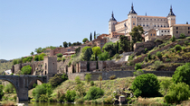 Circuit de 7 jours en Espagne méridionale : Grenade, Tolède, Madrid, Cordoue, Séville et Ronda au départ de Malaga Circuit de 7 jours en Espagne méridionale : Grenade, Tolède, Madrid, Cordoue, Séville et Ronda au départ de Malaga