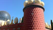 Heldagstur fra Barcelona til Girona, Figueres og Dali-museet Heldagstur fra Barcelona til Girona, Figueres og Dali-museet