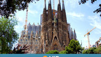 Visita a la Sagrada Familia y la torre Bellesguard con brunch y vino Visita a la Sagrada Familia y la torre Bellesguard con brunch y vino