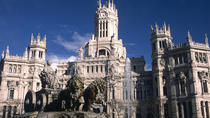 Wandeling door Madrid met kleine groep, inclusief rondleiding met gids zonder wachtrij door koninklijk paleis Wandeling door Madrid met kleine groep, inclusief rondleiding met gids zonder wachtrij door koninklijk paleis