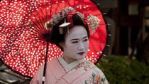 Apresentação de Maiko e jantar com vista para o Rio Kiyotaki Apresentação de Maiko e jantar com vista para o Rio Kiyotaki
