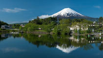 Tour di 2 giorni del monte Fuji, Onsen e Fuji-Q Highland da Tokyo Tour di 2 giorni del monte Fuji, Onsen e Fuji-Q Highland da Tokyo