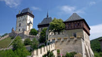 Excursión de medio día al castillo de Karlstejn desde Praga Excursión de medio día al castillo de Karlstejn desde Praga