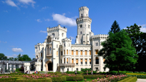 Excursão de 2 dias à Hluboka e Cesky Krumlov saindo de Praga Excursão de 2 dias à Hluboka e Cesky Krumlov saindo de Praga