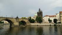 Recorrido por la ciudad de Praga, incluido el Castillo de Praga y, opcionalmente, el cambio de guardia Recorrido por la ciudad de Praga, incluido el Castillo de Praga y, opcionalmente, el cambio de guardia