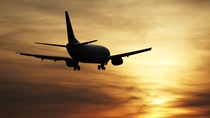 Traslado privado de salida: hoteles de Madaba al aeropuerto de Ammán Traslado privado de salida: hoteles de Madaba al aeropuerto de Ammán