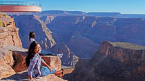 Spring køen over: Ekspres helikoptertur til Grand Canyon Skywalk Spring køen over: Ekspres helikoptertur til Grand Canyon Skywalk
