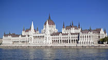 Tur til parlamentsbygningen i Budapest Tur til parlamentsbygningen i Budapest