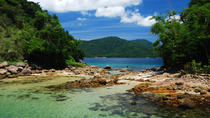 Excursão de lancha de dia inteiro pela costa norte de Ilha Grande Excursão de lancha de dia inteiro pela costa norte de Ilha Grande