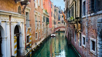 Recorrido a pie de medio día por la Venecia oculta con mercado de Rialto, Cicchetti y vino Recorrido a pie de medio día por la Venecia oculta con mercado de Rialto, Cicchetti y vino