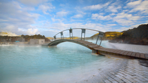 Dagtrip vanuit Reykjavik naar het schiereiland Reykjanes en de Blue Lagoon Dagtrip vanuit Reykjavik naar het schiereiland Reykjanes en de Blue Lagoon