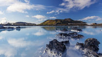 Reykjavik Combo: Tur/retur-transport til Den Blå Lagune samt Golden Circle-halvdagstur Reykjavik Combo: Tur/retur-transport til Den Blå Lagune samt Golden Circle-halvdagstur