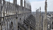 Toegang tot de ruimte onder de Duomo en het terras zonder wachtrij, tour met kleine groep Toegang tot de ruimte onder de Duomo en het terras zonder wachtrij, tour met kleine groep