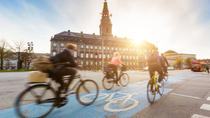 Fahrradtour in kleiner Gruppe durch Kopenhagen mit einem Fotografen Fahrradtour in kleiner Gruppe durch Kopenhagen mit einem Fotografen