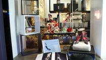 Conheça Paris: excursão interna de moda e perfumes em Marais para grupos pequenos, Paris