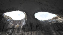 Naturwunder der Augen Gottes, Saeva-Dupka-Höhle und Kloster Glozhene - Tagesausflug ab Sofia Naturwunder der Augen Gottes, Saeva-Dupka-Höhle und Kloster Glozhene - Tagesausflug ab Sofia