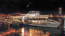 Crucero con cena de Navidad por el Rin en Colonia Crucero con cena de Navidad por el Rin en Colonia