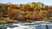 Excursión de 2 días a las cataratas del Niágara y Toronto desde Montreal Excursión de 2 días a las cataratas del Niágara y Toronto desde Montreal