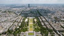 Evite las colas: excursión para grupos pequeños y entrada para la segunda planta de la Torre Eiffel Evite las colas: excursión para grupos pequeños y entrada para la segunda planta de la Torre Eiffel