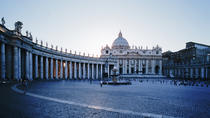 Combinado de Roma: Visita a pie con entrada Evite las colas a los Museos Vaticanos, la Capilla Sixtina, la Basílica de San Pedro y el Coliseo Combinado de Roma: Visita a pie con entrada Evite las colas a los Museos Vaticanos, la Capilla Sixtina, la Basílica de San Pedro y el Coliseo