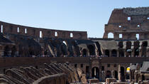 Excursión exprés VIP al Coliseo: Desayuno con vistas al foro con entrada de gladiadores y a la arena Excursión exprés VIP al Coliseo: Desayuno con vistas al foro con entrada de gladiadores y a la arena