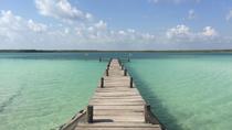 Excursion en stand-up paddle dans le lagon Kaan Loom Excursion en stand-up paddle dans le lagon Kaan Loom