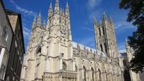 Excursión personalizada de un día al Castillo de Leeds, la catedral de Canterbury y los acantilados de Dover Excursión personalizada de un día al Castillo de Leeds, la catedral de Canterbury y los acantilados de Dover