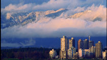 Tour por carretera Sea-to-Sky que incluye traslado de ida y vuelta desde el aeropuerto de Vancouver hasta Whistler Tour por carretera Sea-to-Sky que incluye traslado de ida y vuelta desde el aeropuerto de Vancouver hasta Whistler