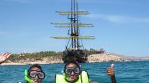Schnorcheln und Mittagessen auf dem Piratenschiff in Los Cabos Schnorcheln und Mittagessen auf dem Piratenschiff in Los Cabos