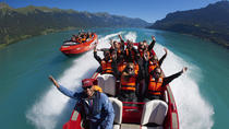 Panoramische Jetboot-Fahrt in Interlaken Panoramische Jetboot-Fahrt in Interlaken