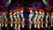 O Moulin Rouge Late Night Show com champagne O Moulin Rouge Late Night Show com champagne