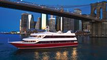 Viator VIP: Esclusiva e lussuosa crociera con cena di Capodanno a New York Viator VIP: Esclusiva e lussuosa crociera con cena di Capodanno a New York