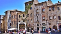 Dagstur for mindre gruppe til med en Chianti-middag: Siena og San Gimignano Dagstur for mindre gruppe til med en Chianti-middag: Siena og San Gimignano
