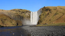 Visite en petit groupe d'une journée complète sur la côte sud et vue sur le volcan Eyjafjallajökull au départ de Reykjavik Visite en petit groupe d'une journée complète sur la côte sud et vue sur le volcan Eyjafjallajökull au départ de Reykjavik