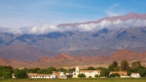 Rota panorâmica pelo Vale Calchaquí e excursão de um dia de Cachi a Salta Rota panorâmica pelo Vale Calchaquí e excursão de um dia de Cachi a Salta