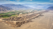 Recorrido aéreo por las líneas de Nazca con traslado desde Lima Recorrido aéreo por las líneas de Nazca con traslado desde Lima