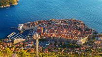 Dubrovnik Super Saver: paseo en teleférico al Monte Srd y paseo a pie por el casco antiguo y murallas de la ciudad Dubrovnik Super Saver: paseo en teleférico al Monte Srd y paseo a pie por el casco antiguo y murallas de la ciudad
