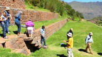 Excursion d'une demi-journée à Tipon, Piquillacta et Andahuaylillas au départ de Cusco Excursion d'une demi-journée à Tipon, Piquillacta et Andahuaylillas au départ de Cusco