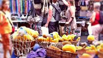 Carrinho de compras no mercado Inca em Palma de Mallorca, Maiorca 