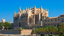 Excursão terrestre particular para Valldemossa e Palma de Mallorca Excursão terrestre particular para Valldemossa e Palma de Mallorca