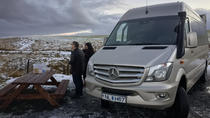 Tour des Reykjavik Golden Circle und versteckte Highlights mit Besuch des schwarzen Sandstrands Tour des Reykjavik Golden Circle und versteckte Highlights mit Besuch des schwarzen Sandstrands