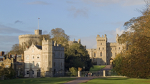 Circuit de 2 jours « Le meilleur du Sud de l'Angleterre » au départ d'Oxford : Stonehenge, Windsor et Bath y compris les sites de tournage de « Downton Abbey » Circuit de 2 jours « Le meilleur du Sud de l'Angleterre » au départ d'Oxford : Stonehenge, Windsor et Bath y compris les sites de tournage de « Downton Abbey »