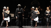 Espectáculo de tango La Ventana con cena opcional en Buenos Aires Espectáculo de tango La Ventana con cena opcional en Buenos Aires