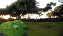 Grande Île en 3 jours : plongée avec masque et tuba, randonnée, camping et parc national des volcans Grande Île en 3 jours : plongée avec masque et tuba, randonnée, camping et parc national des volcans