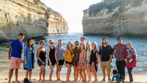 Viagem diurna de ordem inversa pela Great Ocean Road e 12 Apóstolos saindo de Melbourne Viagem diurna de ordem inversa pela Great Ocean Road e 12 Apóstolos saindo de Melbourne