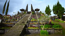 Tour privato di un giorno di Karangasem e del monte Agung Tour privato di un giorno di Karangasem e del monte Agung