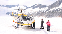 Excursión por la costa de Juneau: recorrido en helicóptero y experiencia en trineo Excursión por la costa de Juneau: recorrido en helicóptero y experiencia en trineo